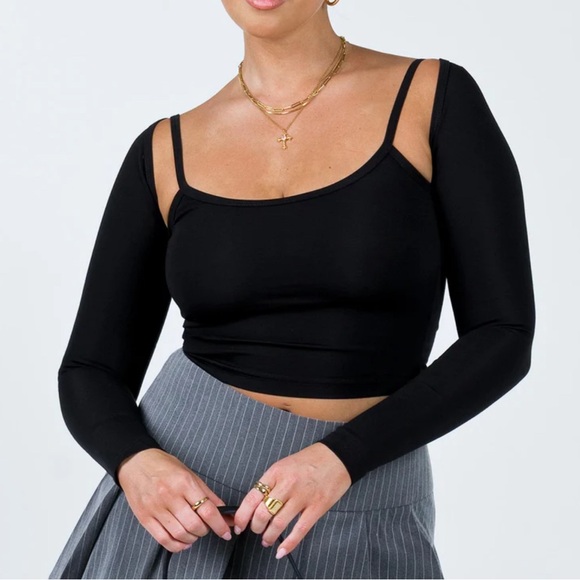 Princess Polly Hyden Long Sleeve Top - Black - Picture 1 of 3